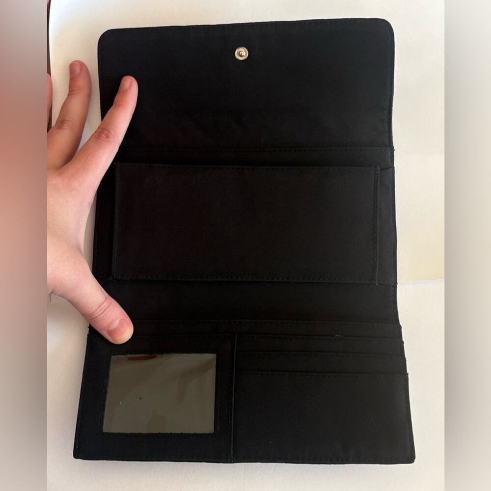 NWOT Tommy Hilfiger black long wallet - Picture 6 of 6